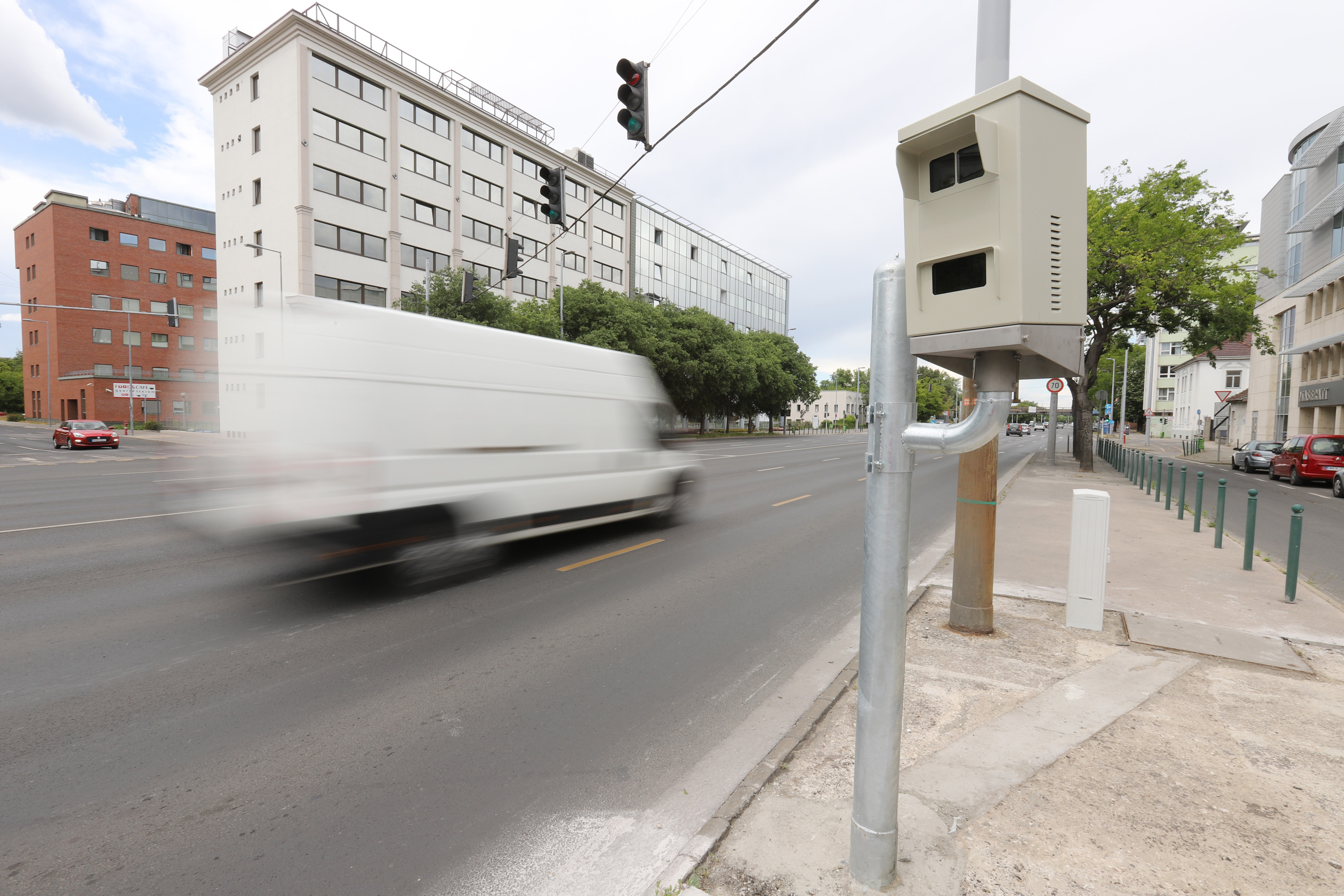 Fix sebességmérők Kolozsvár utcáin?