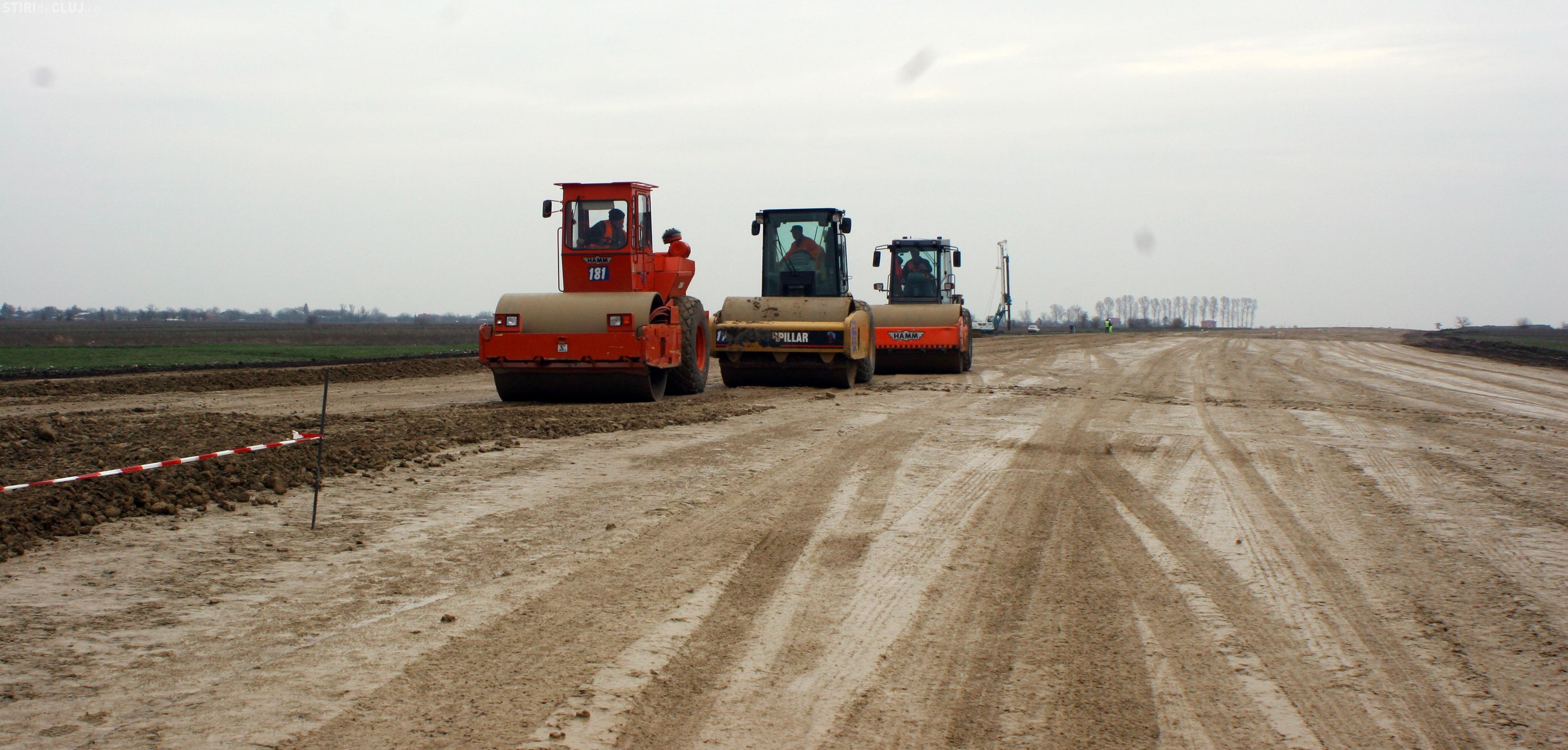 Ismét dolgoznak az észak-erdélyi autópálya Marosvásárhely és Kolozsvár közötti szakaszán