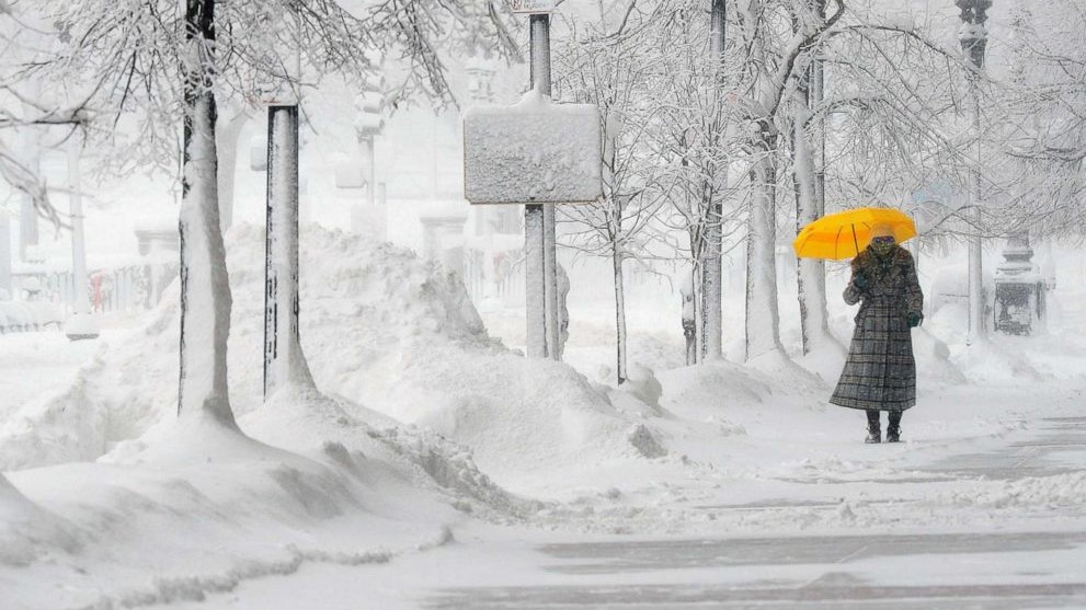 Lavina Beszterce-Naszód megyében - További hóviharokra, megerősödő szélre figyelmeztetnek