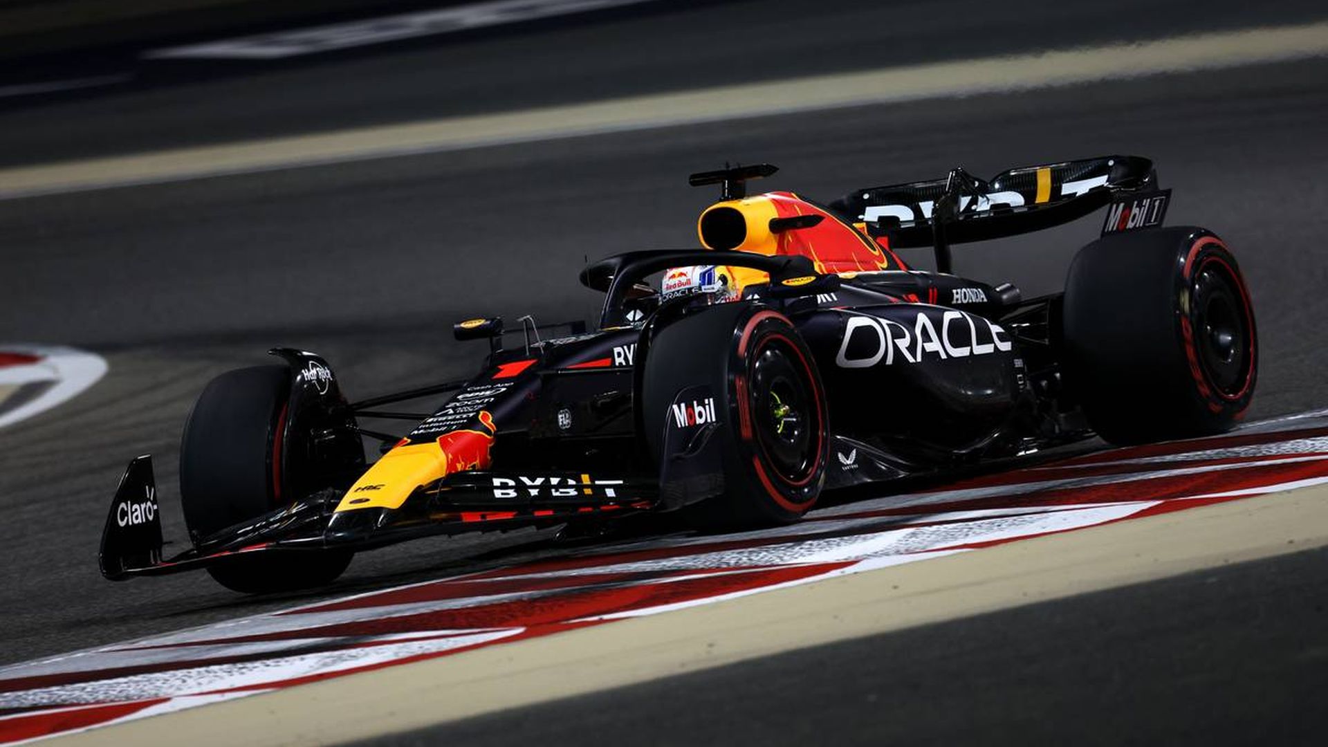 Bahreini Nagydíj: Verstappen vezetésével kettős Red Bull-siker a Forma–1 idénynyitóján
