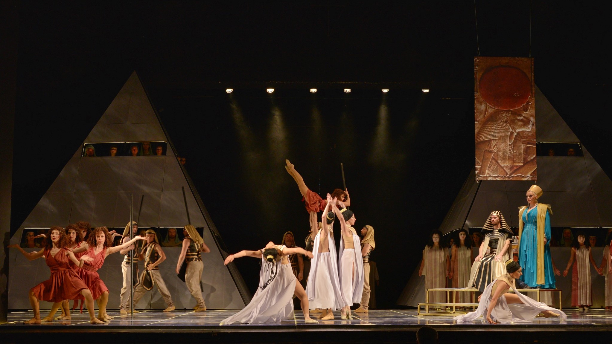 Szerelmi háromszög, vetélkedés, eltérő hazaképek – Aida a magyar operában