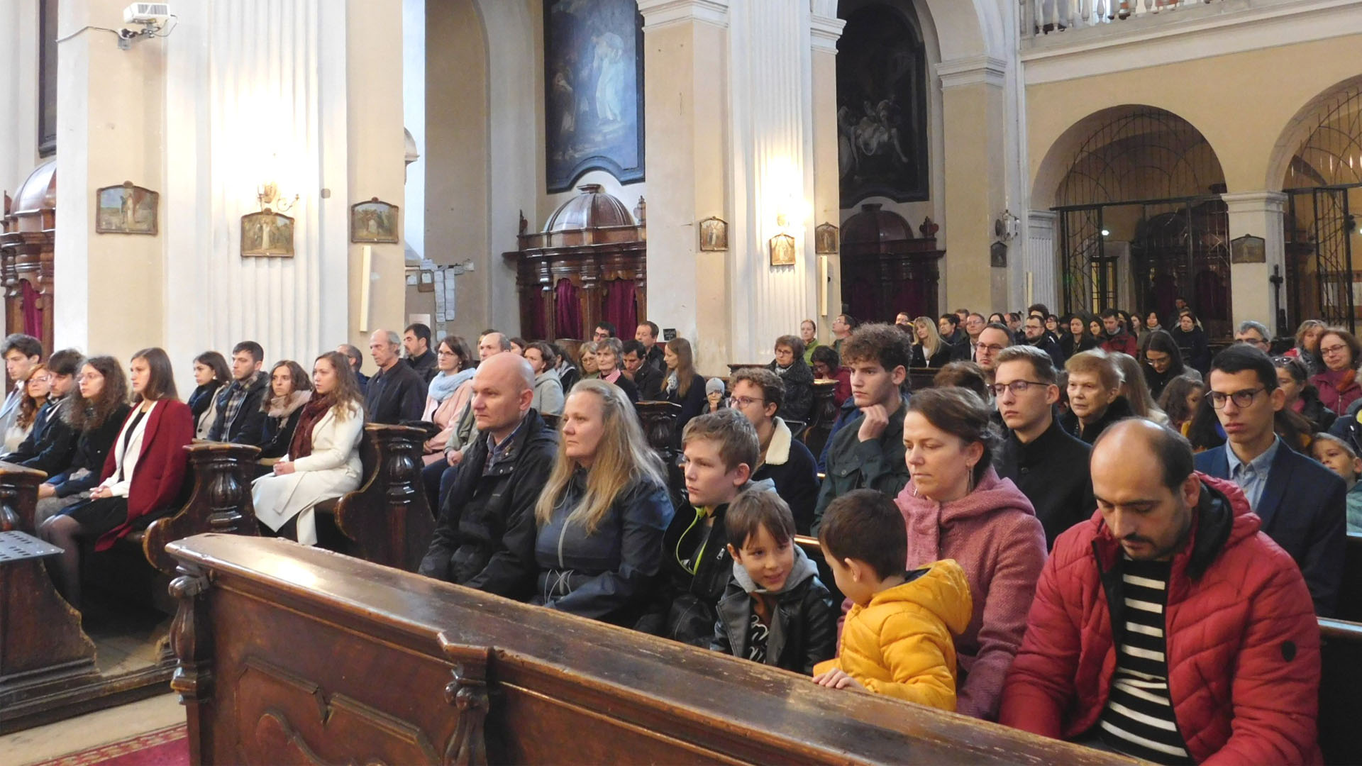 Életet áldozó tanúságtételre emlékeztünk, és a katolikus egyetemisták közösségét ünnepeltük jövőbe tekintéssel