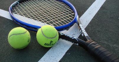 Tenisz: Limoges-ban és Huahinben történt