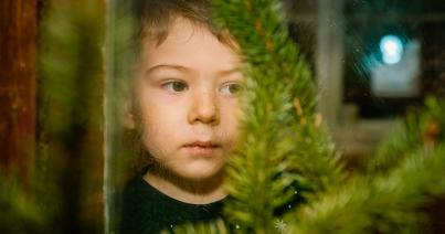 Karácsonyváró gyermekzsivajjal a járványhangulat ellen