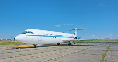 Elárverezték Nicolae Ceauşescu egykori repülőgépét és limuzinját