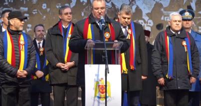 Tüntetők zavarták meg Ciolacu és Ciucă beszédét