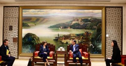 Kínai külügyminiszter: Európának nem kellene félnie a Kínával folytatott együttműködéstől