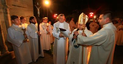 Ünnepélyesen zárták az Irgalmasság Jubileumi Szent Kapuját