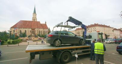 Csak rendőr szállíttathatja el a tilosban parkolókat