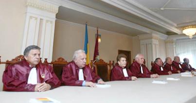 Az alkotmánybíróság döntése értelmében adhat ki rendeletet a kormány a parlamenti vakáció idején