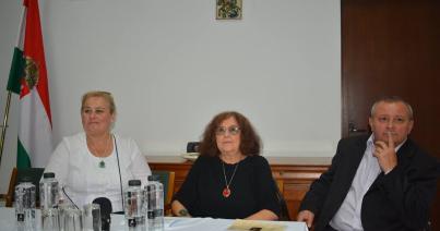 Ipó László lélektérképei családiasan
