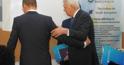 „Aki velünk …”