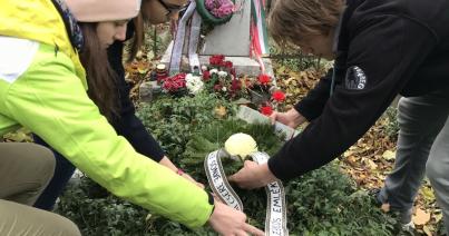 Apáczai-csapat: örökbefogadott palotánk építtetőjét kerestük