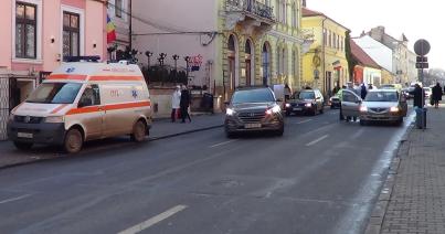 VIDEÓ - Gyalogost gázoltak el a Jókai utcában
