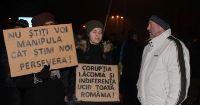 Az igazságszolgáltatás politikai ellenőrzés alá vonása ellen tüntettek