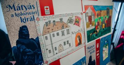 Díjazták a Mátyás a kolozsvári király rajz és fogalmazás pályázat nyerteseit