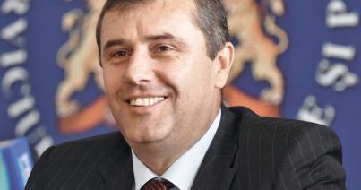 Nem vizsgálhatja a parlament a kormányőrség igazgatójának tevékenységét