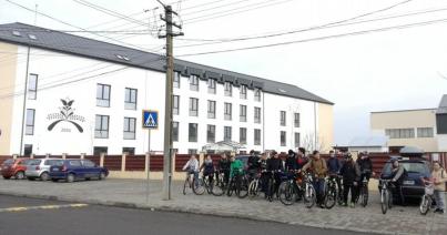 Környezet- és műemlékvédelem a Kornis kastélynál