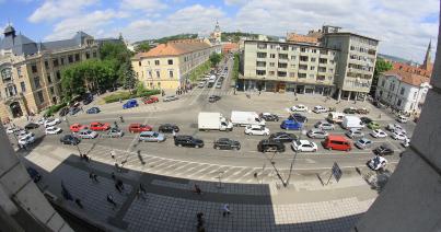 Évekbe telik még a Béke  (Szent György) tér felújítása