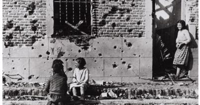 Védetté nyilvánítottak egy Robert Capa-fotón szereplő madridi épületet
