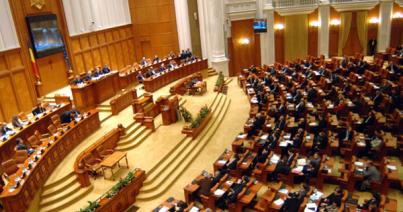 Nemsokára felolvassák a bizalmatlansági indítványt, a szavazás csütörtökön várható