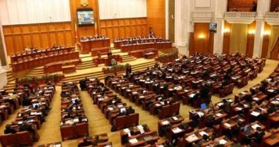 Megakadályozta a kormánytöbbség  Toader és Teodorovici elmarasztalását