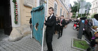 Elballagtak a Báthory-líceum végzősei