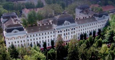 Aláírásgyűjtéssel tiltakozik az RMDSZ a marosvásárhelyi orvosi egyetem átnevezése ellen