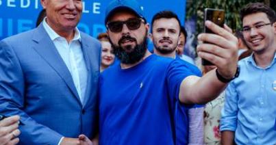 Iohannis a fiatalok mellett