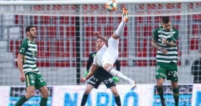 FIFA-GÁLA: ZSÓRI DÁNIEL NYERTE A PUSKÁS FERENC DÍJAT