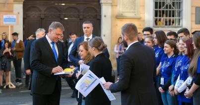 Iohannis Kolozsváron: akadémiai és politikai látogatás