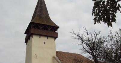 Kigyulladt Bethlenszentmiklós unitárius templomának tornya