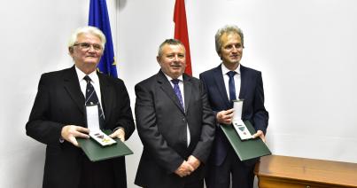 Állami kitüntetéseket adtak át a főkonzulátuson
