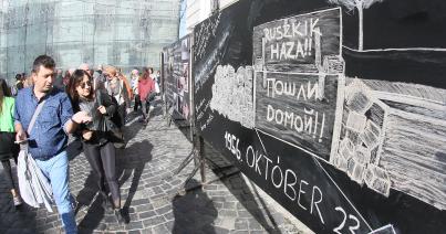 Főhajtás, hála és virág a magyar ötvenhatosok emléke előtt