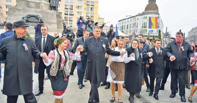 Elkezdődött a végső hajrá az államfői tisztségért