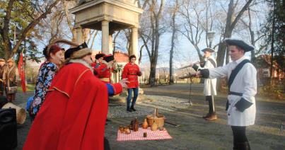 Háromszoros vivát a nagyenyedi kurucok emlékőreinek!