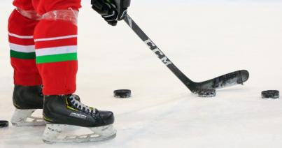 Jégkorong: magyar–„román” párharc az olimpiáért