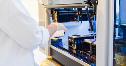 Országos vizsgálat indul a fertőzésen átesettek reális arányának felmérésére