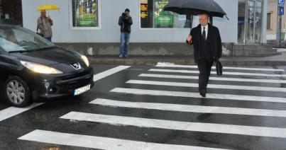 Uniós forrásokban bízik Emil Boc