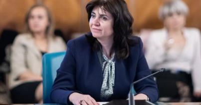 Anisie: Valószínűleg „hibrid” oktatást vezetnek be ősztől