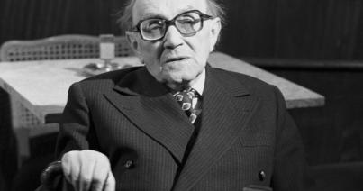 „A rendszer nem vált be stop Tessék abbahagyni stop Királyhegyi stop”