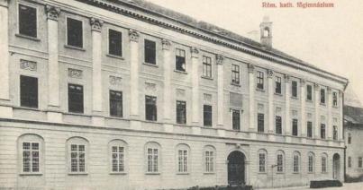 Kettős, történelmi piarista évforduló