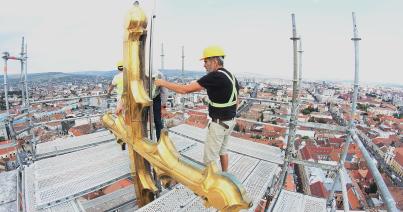 Előreláthatatlan akadályokba ütköztek a Szent Mihály-templom restaurátorai