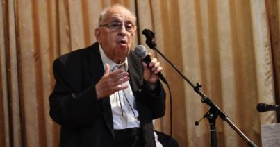 Elhunyt Kabdebó Lóránt irodalomtörténész