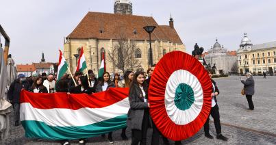 „Adj békét, szabadságot népeknek, nemzeteknek”