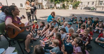 Játékos verseny, zeneországi barangolás a Hídelvei Gyermeknapon