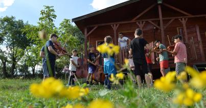 Feketelaki Népzenetábor: a közös zenélés megélése a cél