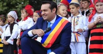 Kürtőskalács-ügy - Megfosztotta hatáskörétől az RMDSZ-es alpolgármestert Nagybánya nacionalista polgármestere