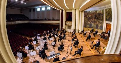 Hangokba zárt érzelmek, gyöngyházfényű poézis – évadnyitó élménykoncert