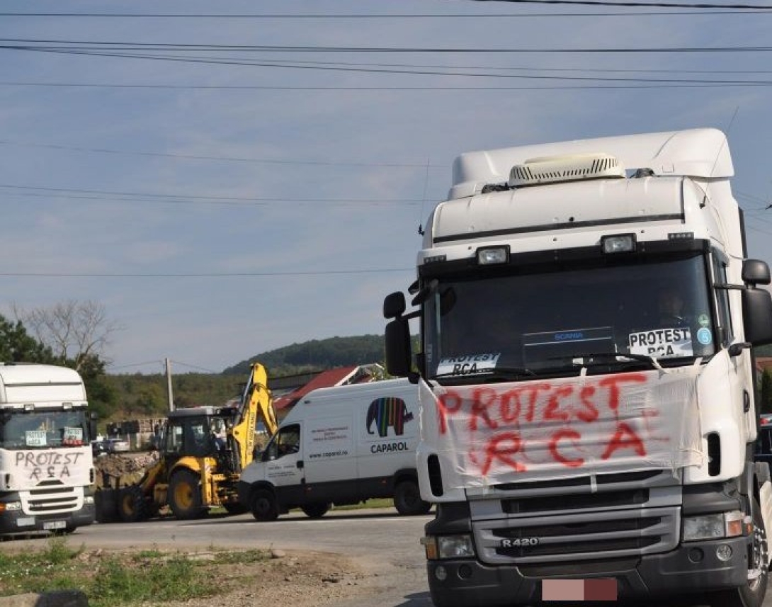 Folytatják a tiltakozást a fuvarozók Bukarest körgyűrűjén